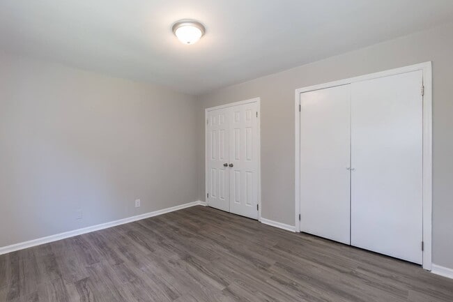 Building Photo - 209 Johnson St