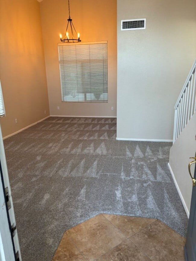 Building Photo - 4 bedroom home in Tempe