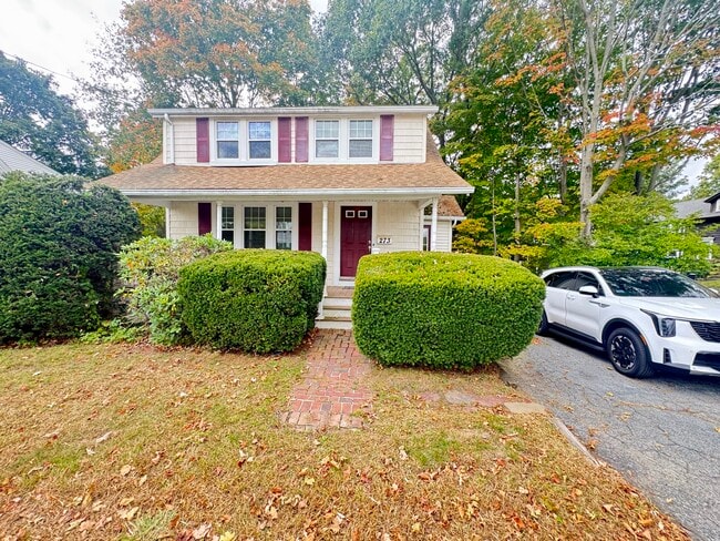 Primary Photo - 273 Front St