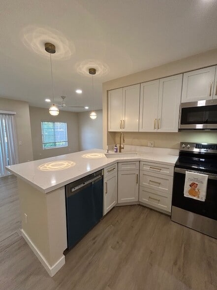 All brand new applicances - 3950 Cleveland Ave