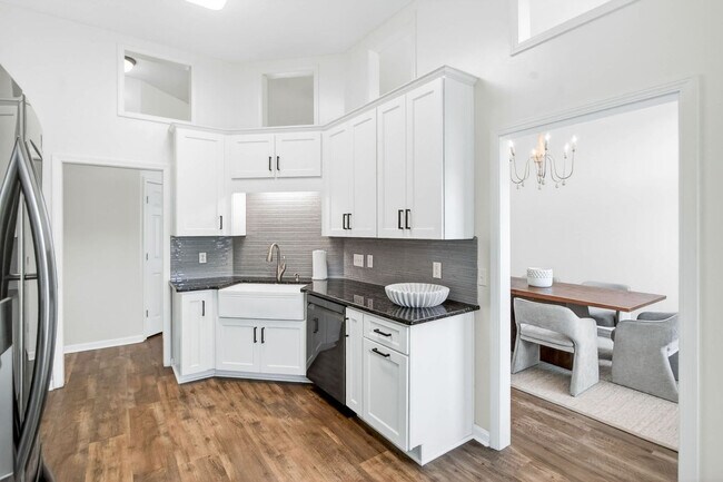 Building Photo - 7367 Heathermoore Loop