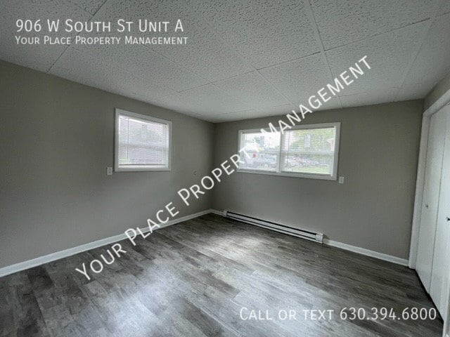 Building Photo - 906 W South St