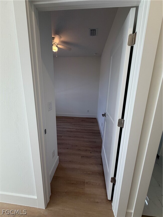 Building Photo - 4717 28th St SW