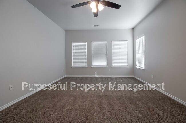 Building Photo - 9113 NW 86th Ct