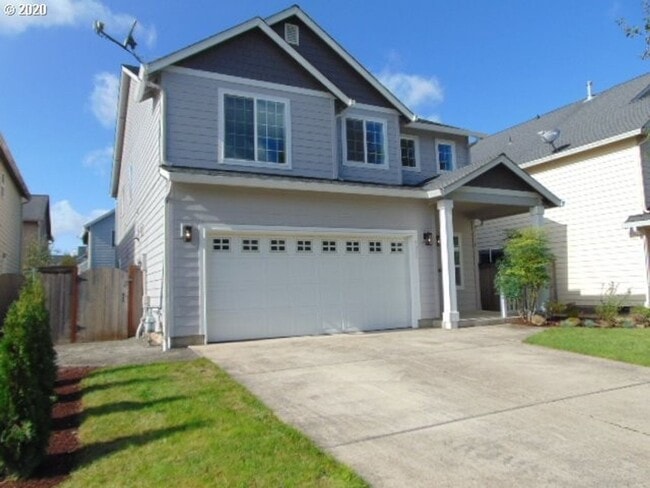 Building Photo - Beautiful 4 Bedroom Home with 2.5 Baths lo...