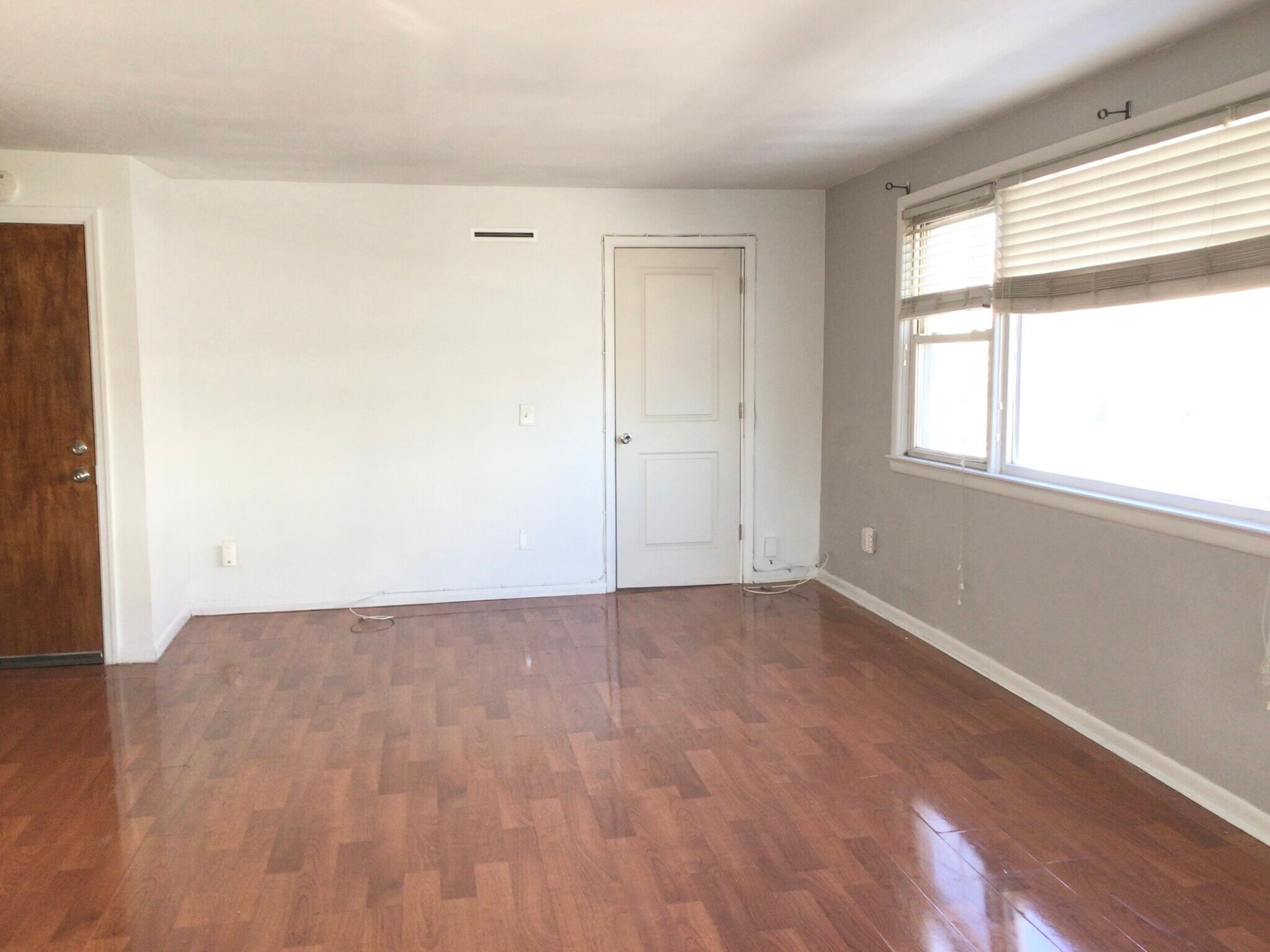 Building Photo - 506 Gregory Ave