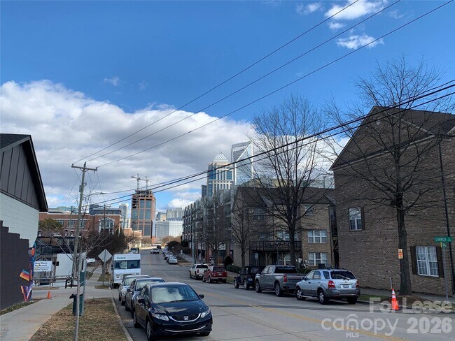 Building Photo - 280 W Bland St