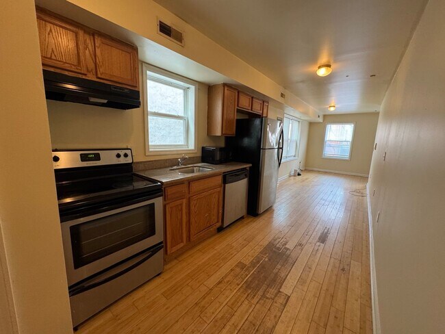 Building Photo - 1523 N 17th St