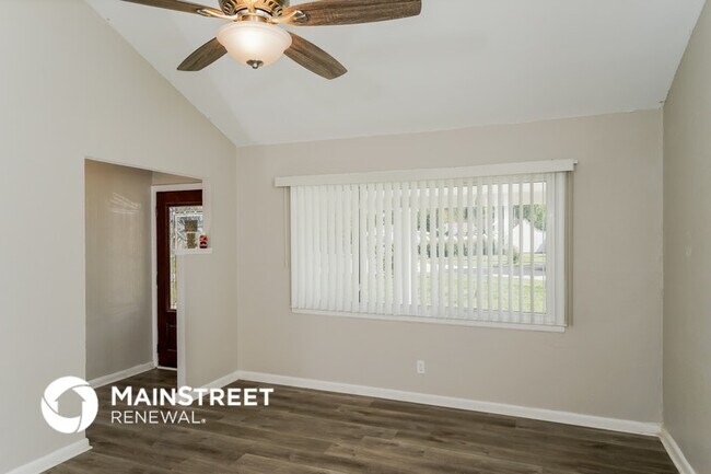 Building Photo - 14020 Darwin Blvd