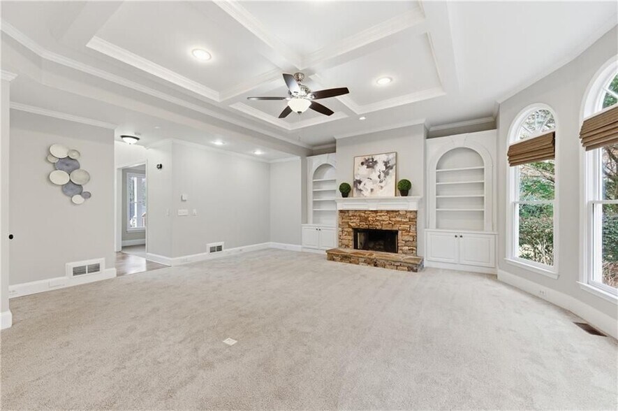 Building Photo - 2570 Wood Creek Ct NE
