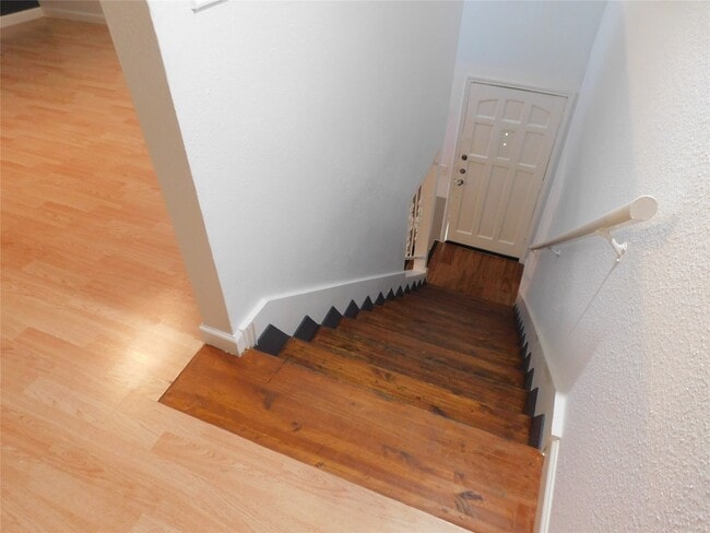 Building Photo - 9200 W Bellfort Ave