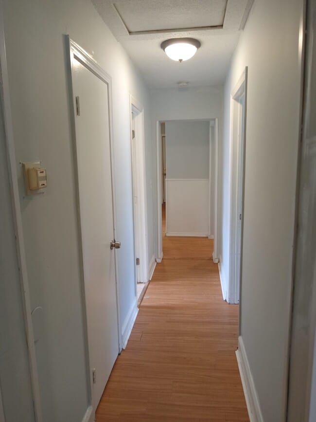 Building Photo - 6 Dudley St