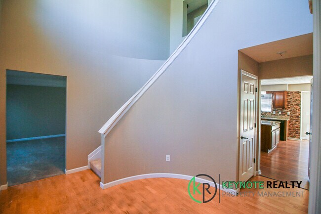 Building Photo - 7691 Harwood Ct