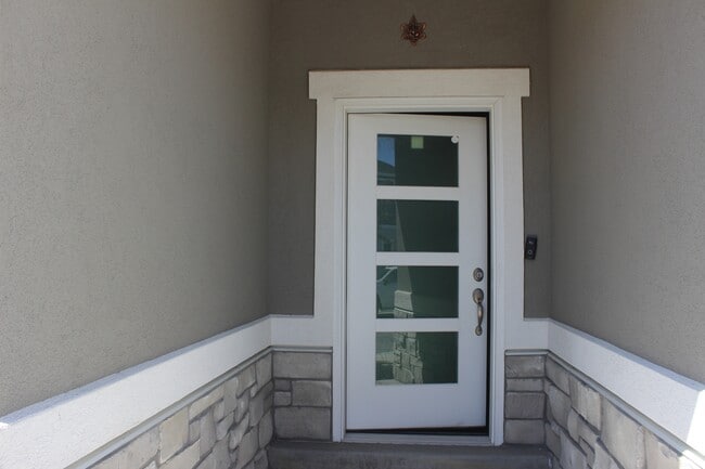 Building Photo - 12458 S Shadow Bnd Ln