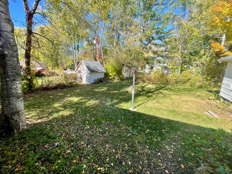 Building Photo - 175 W Moore St