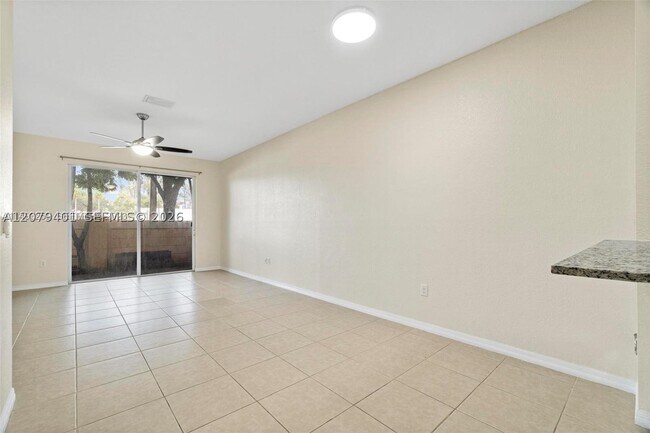 Building Photo - 8989 SW 17th Ct