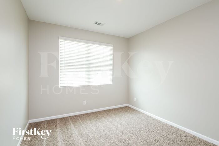 Building Photo - 113 Starbuck Parkway