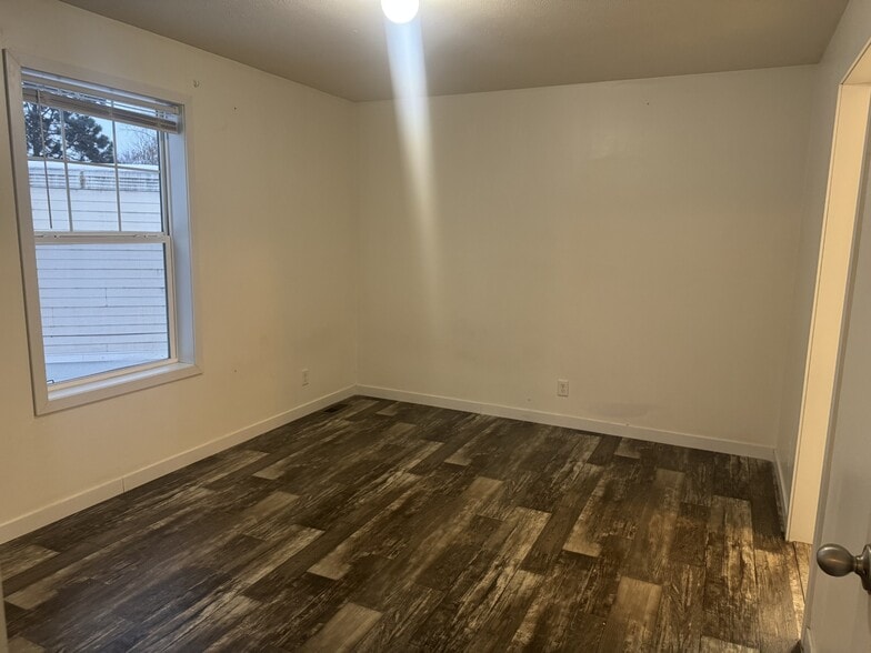 Building Photo - 44 Claremont St