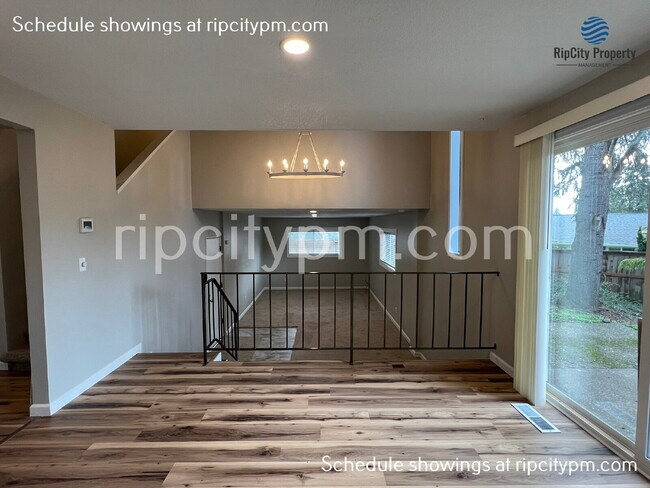 Building Photo - 12250 SW Indian Hill Ln