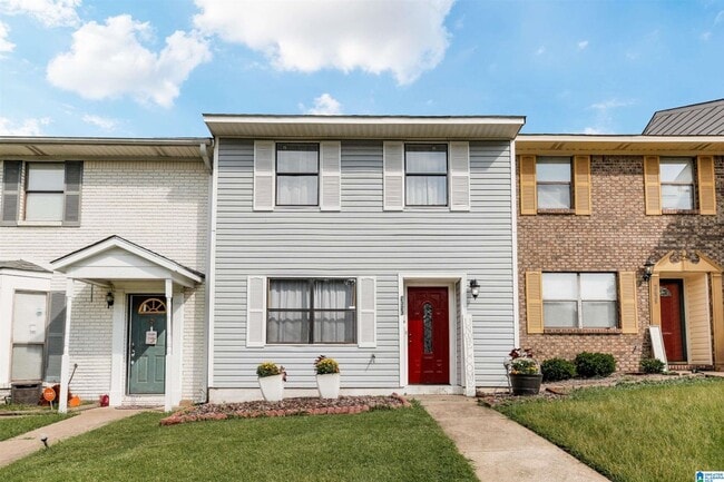 Primary Photo - NOW AVAILABLE!! MOVE IN SPECIAL