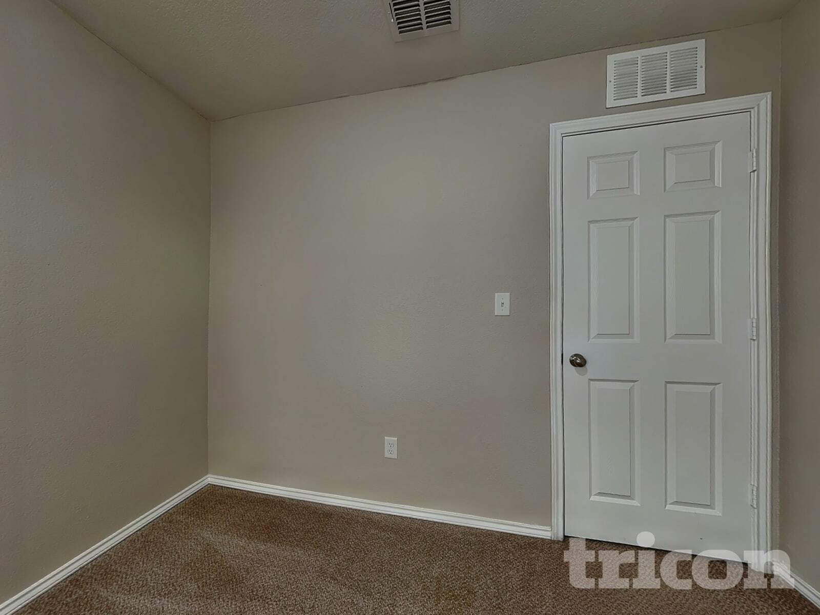 Building Photo - 310 Mistflower