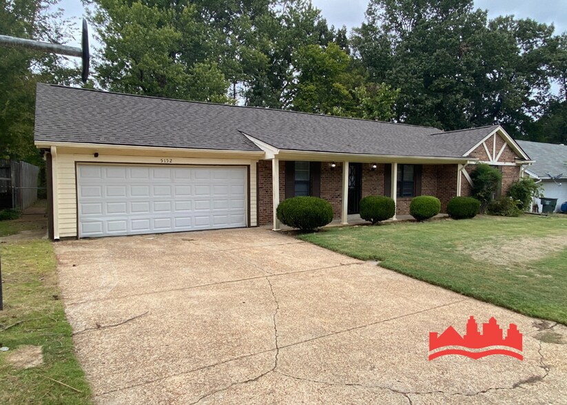 Building Photo - 5152 Downs Dr