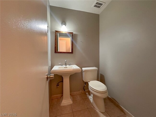 Building Photo - 641 E Pecos Way
