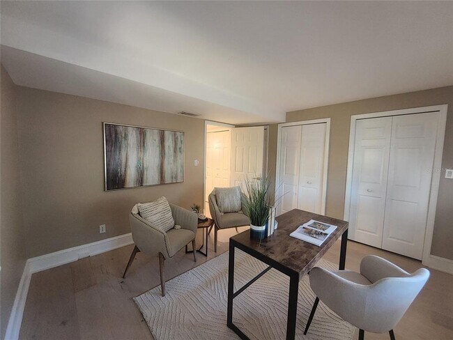 Building Photo - 1355 Pinellas Bayway S