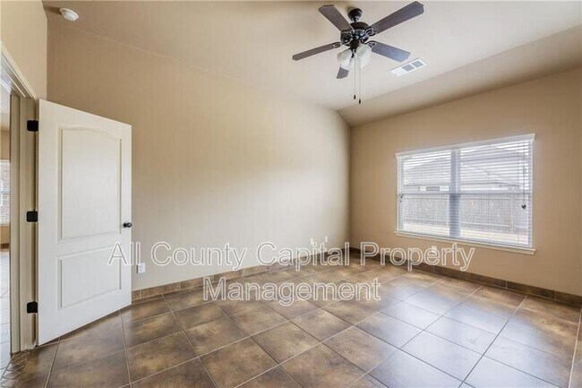 Building Photo - 18712 Leigh Ln