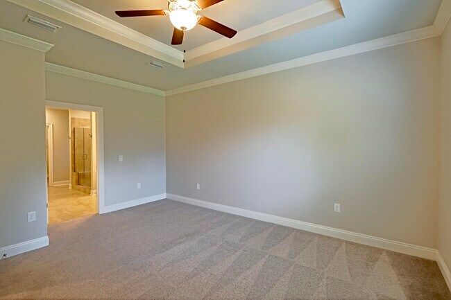 Building Photo - 9186 Sunset Dr