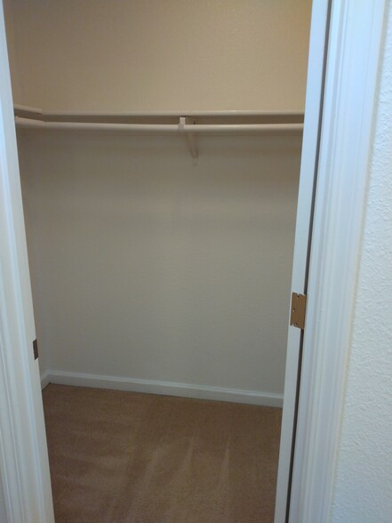Closet - 440 Dempsey Rd