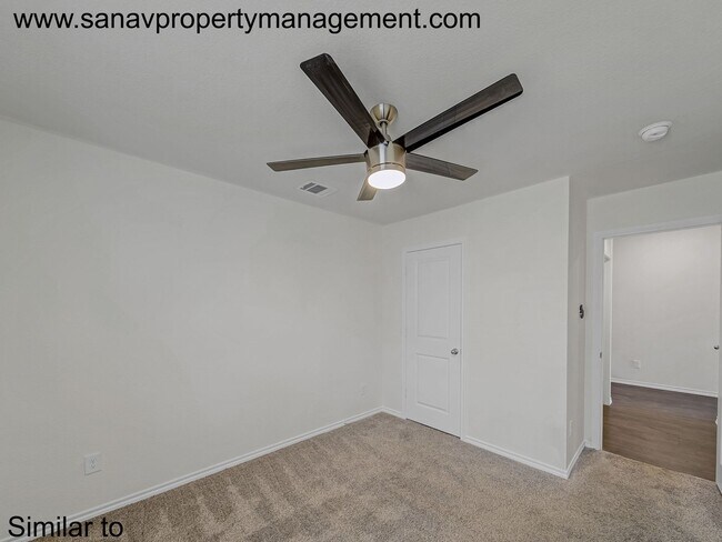 Building Photo - Spacious 4-Bedroom Home for Rent – 400 Wilson Way, Denton, TX