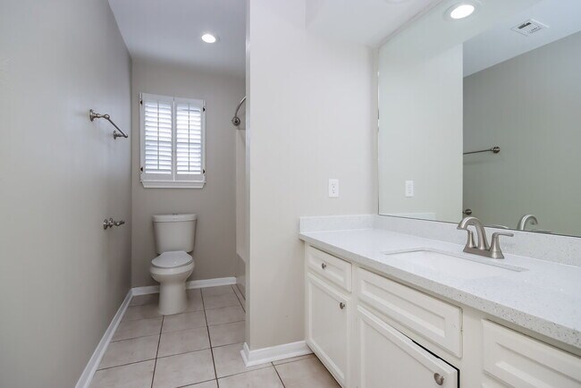 Building Photo - 6946 Gentle Breeze Dr