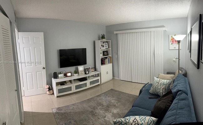 Building Photo - 13255 SW 9th Ct