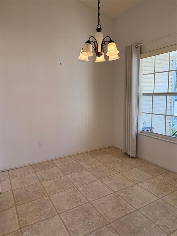 Building Photo - 4501 River Ridge Dr