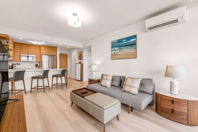 Building Photo - Sky Ala Moana (West) #3001 - Fully furnished 2 BR/2 BA/2 parking
