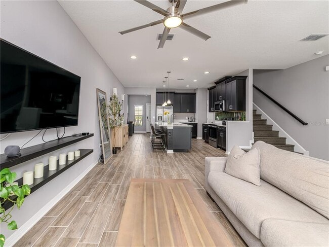 Building Photo - 29844 Southwell Ln