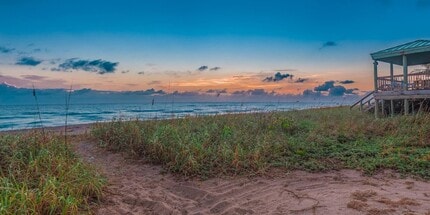 Building Photo - 10851 S Ocean Dr