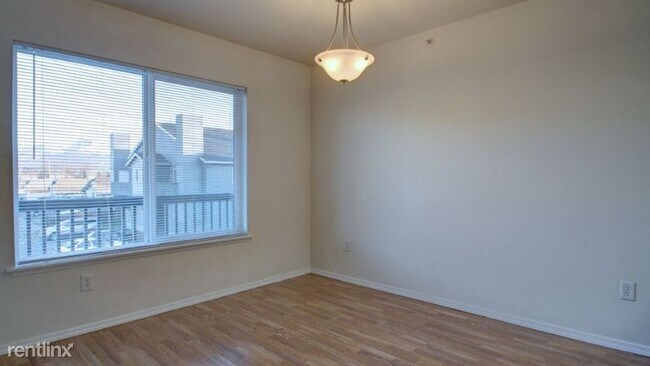 Building Photo - 10065 William Jones Cir