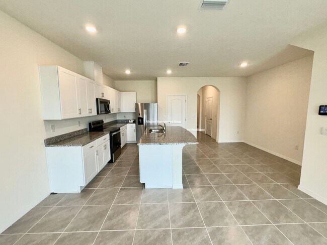 Building Photo - 1393 Isleta Lp