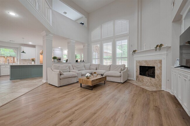 Building Photo - 66 Marquise Oaks Pl
