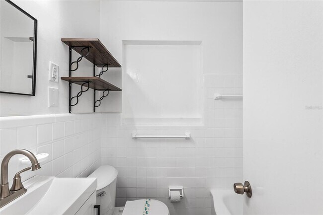 Building Photo - Gulfport Home for Rent