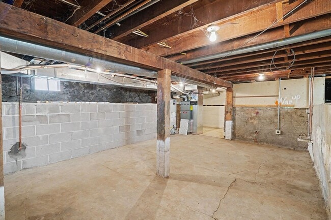 Building Photo - Beautifully Preserved Englewood Home with Fenced Backyard