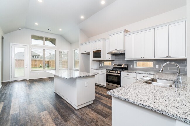 Building Photo - 27054 Golden Knoll Dr