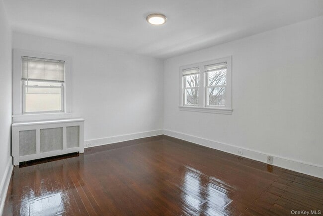 Building Photo - 20 Morgan St