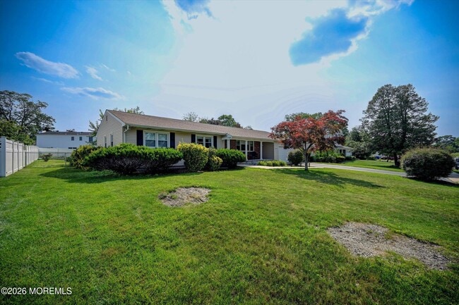 Building Photo - 855 Derry Dr