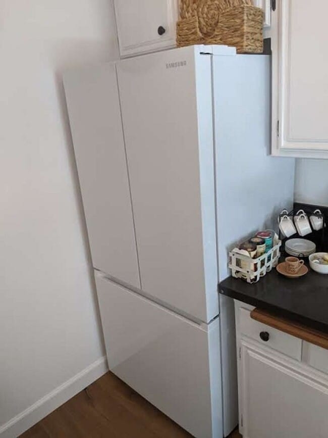 Building Photo - 1 Bedroom-1 Bathroom Single Story Condo in the La Mesa Village