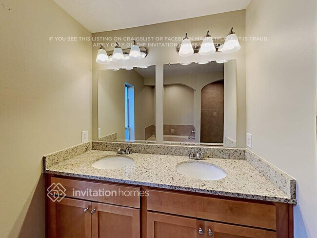 Building Photo - 1087 Sugarberry Trail