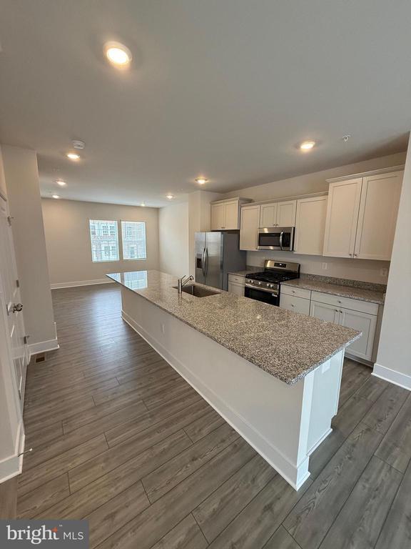 Building Photo - 125 Brashear Ct