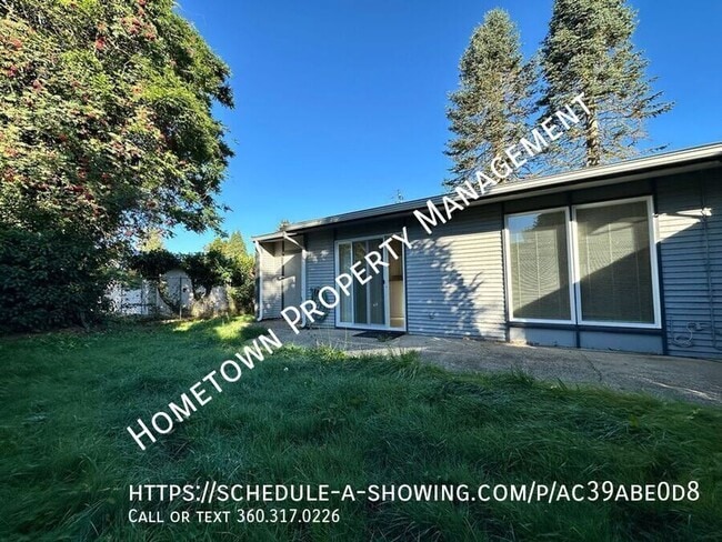 Building Photo - 613 Primrose Ln SE